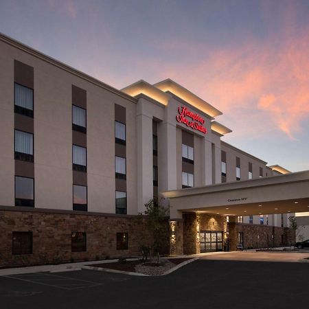 Hampton Inn & Suites San Antonio Lackland Afb Seaworld Exterior photo